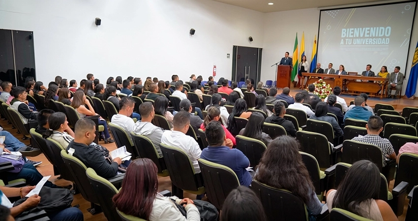 Aspirantes UNIMAYOR