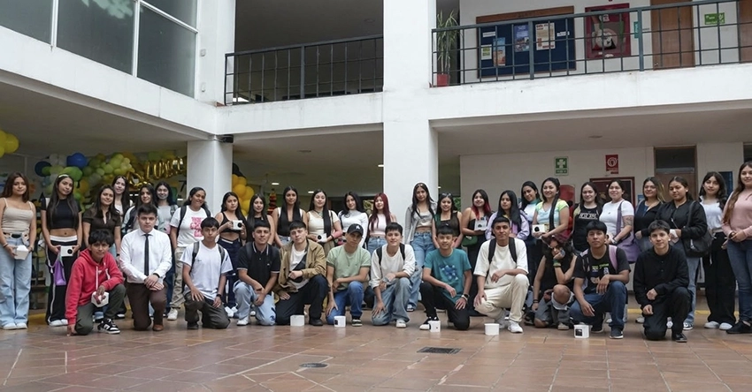 Estudiantes admitidos en UNIMAYOR