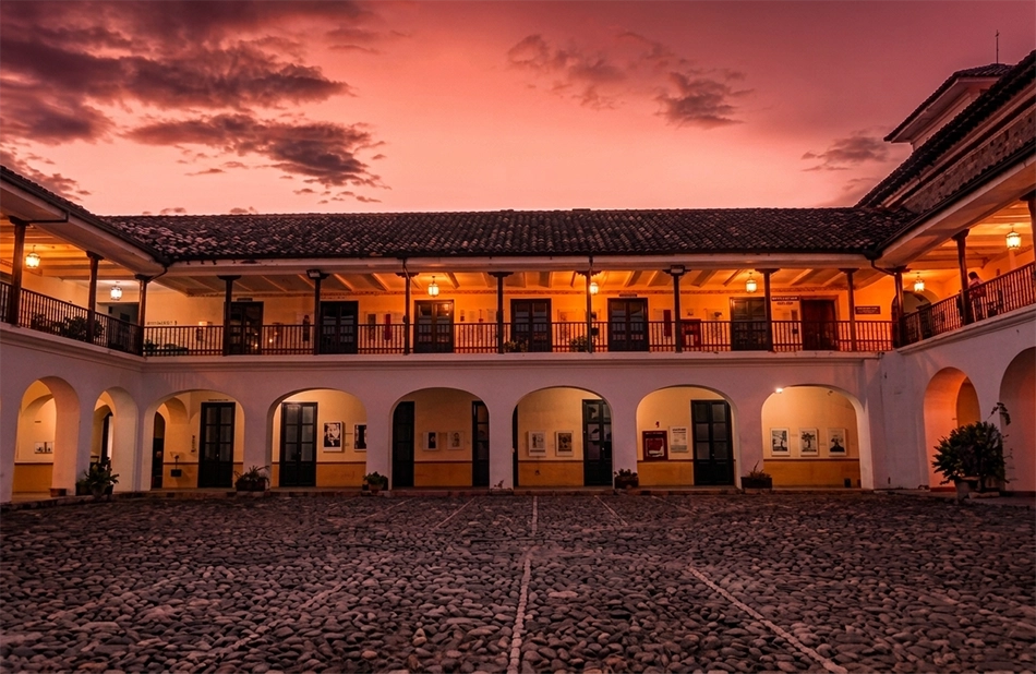 La Institución